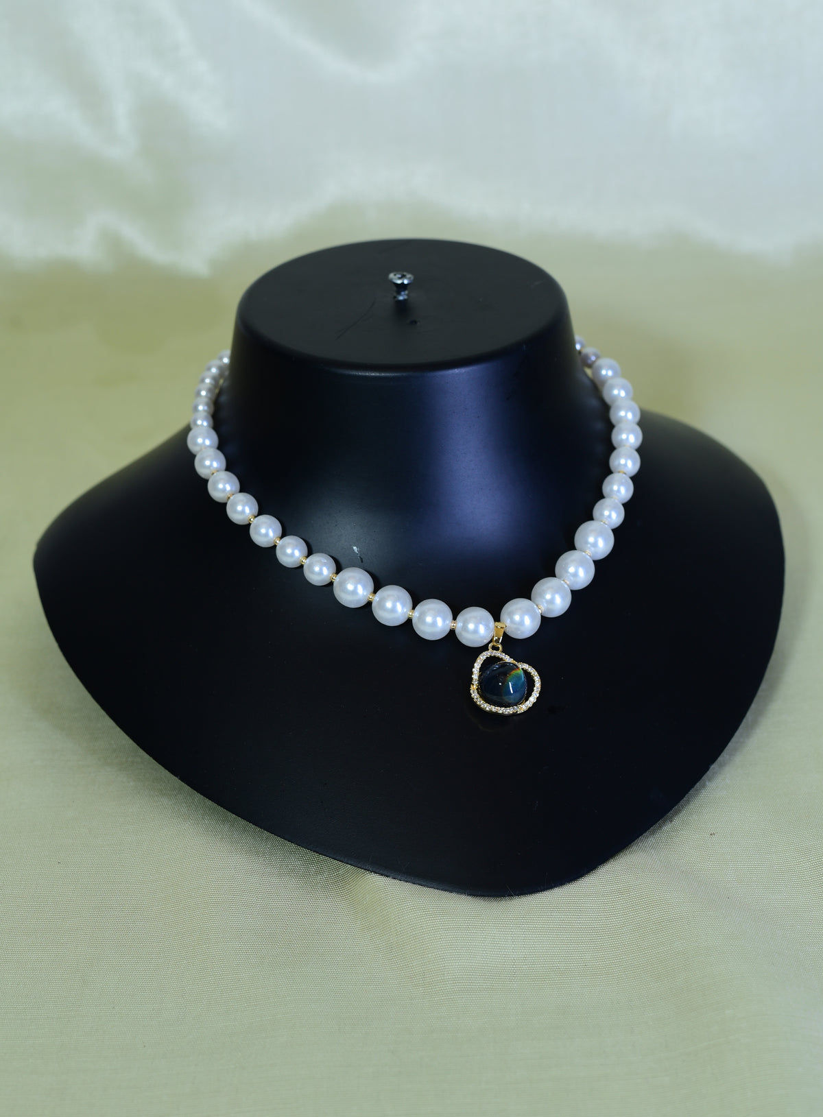 Shubharambh Trendy Elegant Pearl Pendant